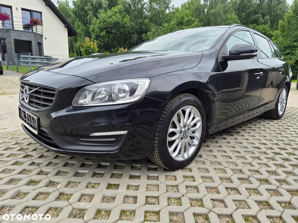 Volvo V60 D2 Kinetic - 2