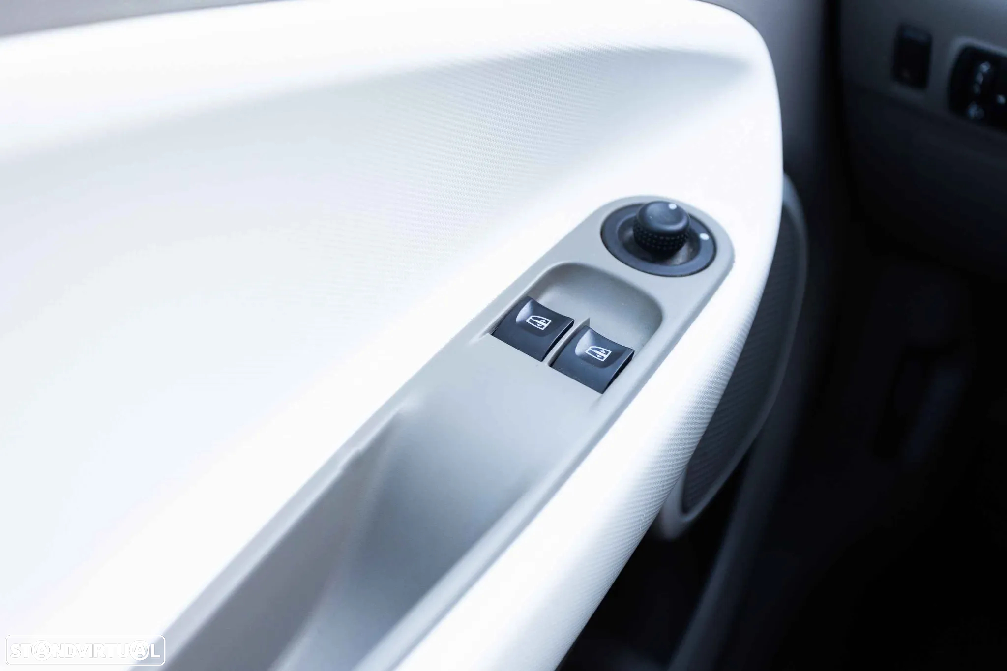Renault Zoe (c/ Bateria) Life 40 Q90 - 25