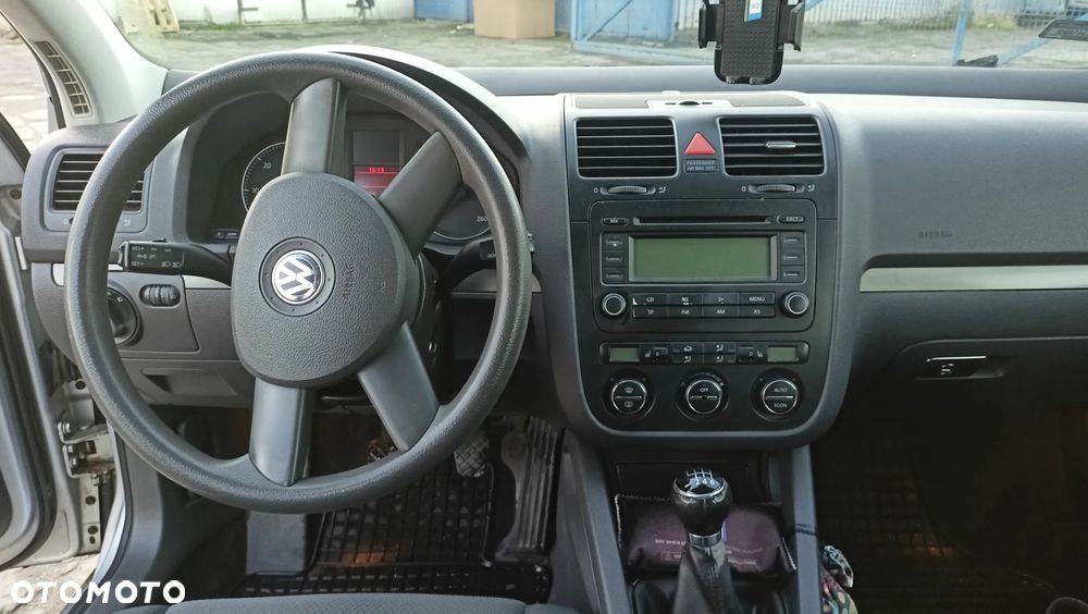 Volkswagen Golf 1.9 TDI Comfortline - 6