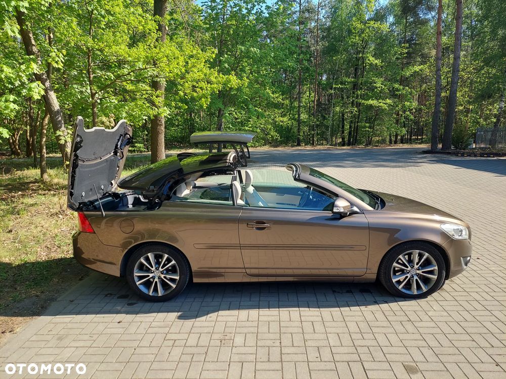 Volvo C70 D3 Summum - 1