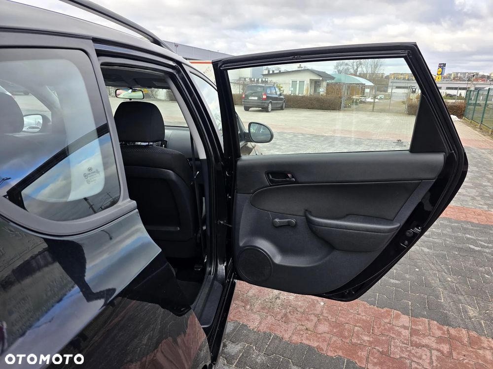 Hyundai i30 1.4 Blue Comfort - 11