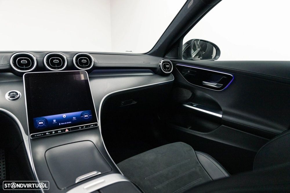 Mercedes-Benz C 300 e AMG Line - 18