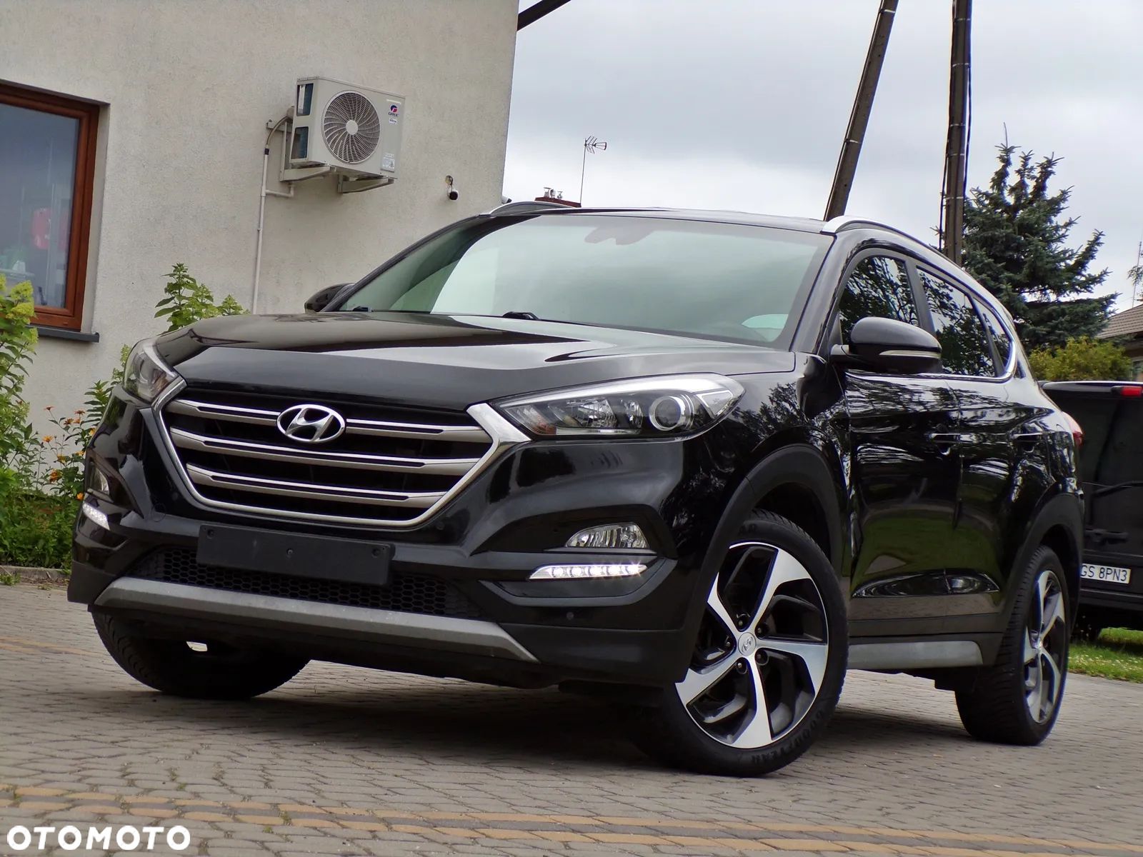 Hyundai Tucson blue 1.7 CRDi 2WD Passion - 1