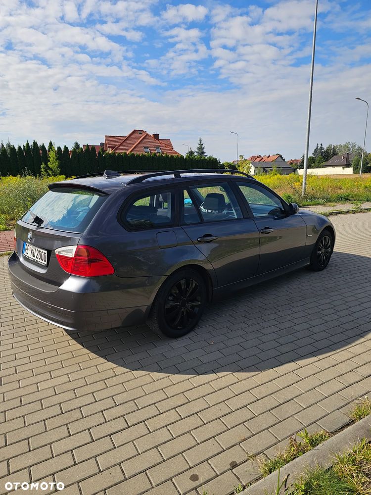 BMW Seria 3 - 8
