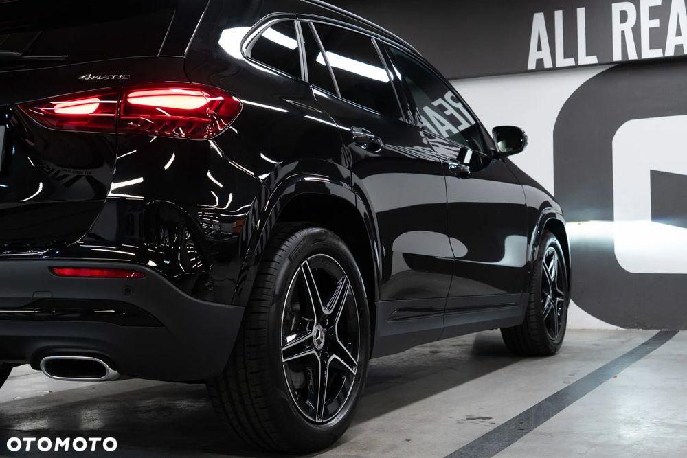 Mercedes-Benz CLA 220 AMG Line 7G-DCT - 16