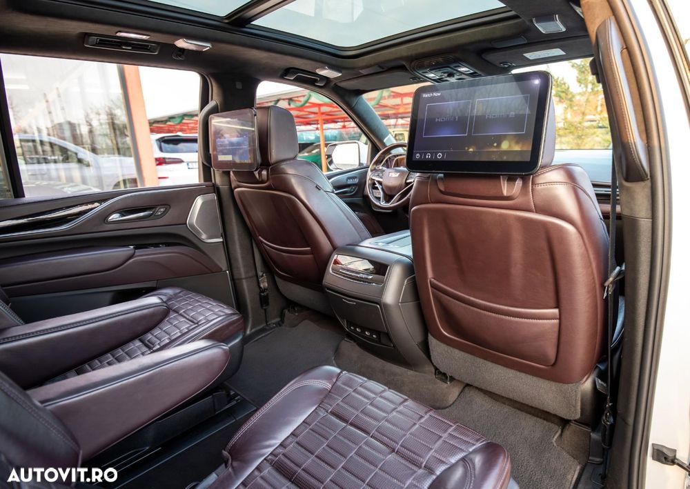 Cadillac Escalade - 13
