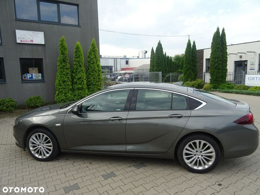 Opel Insignia 1.5 T GPF Elite S&S - 16