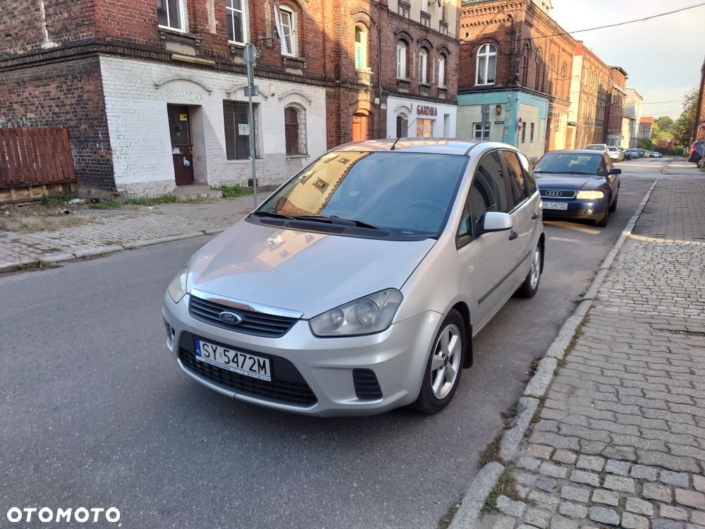 Ford C-MAX - 1
