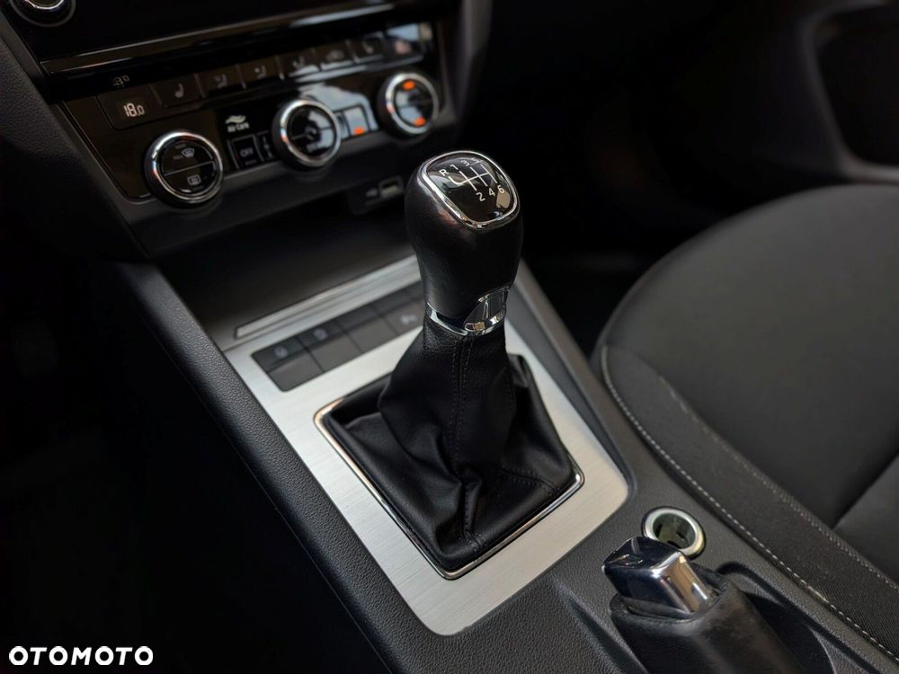 Skoda Octavia 2.0 TDI Ambition - 25
