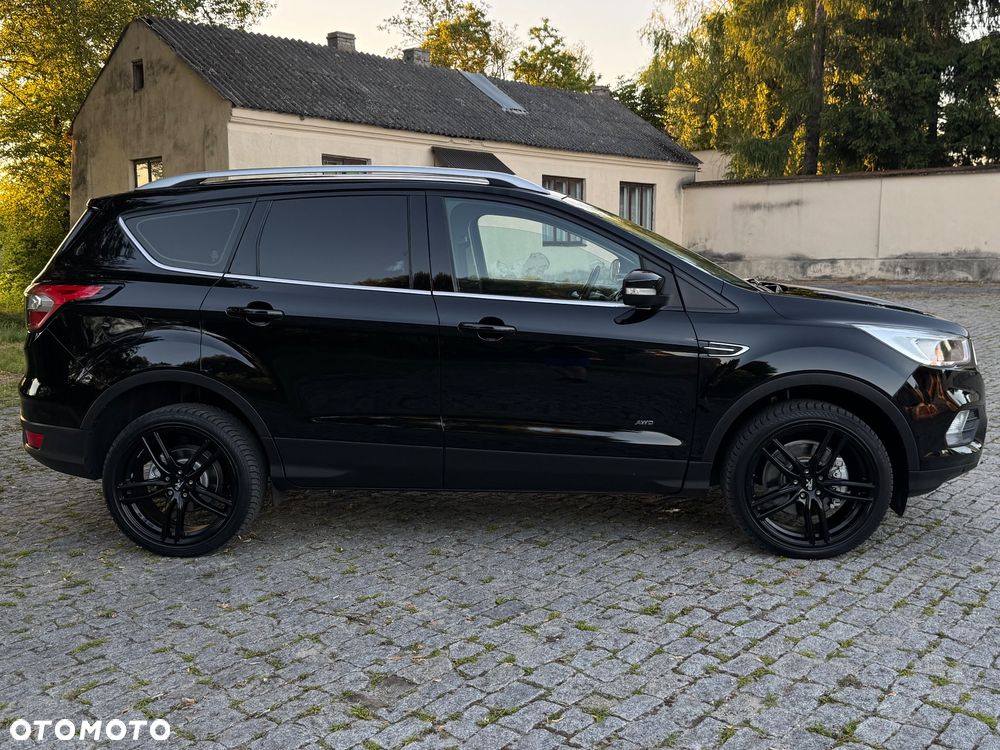 Ford Kuga 2.0 TDCi 4x4 Titanium - 17