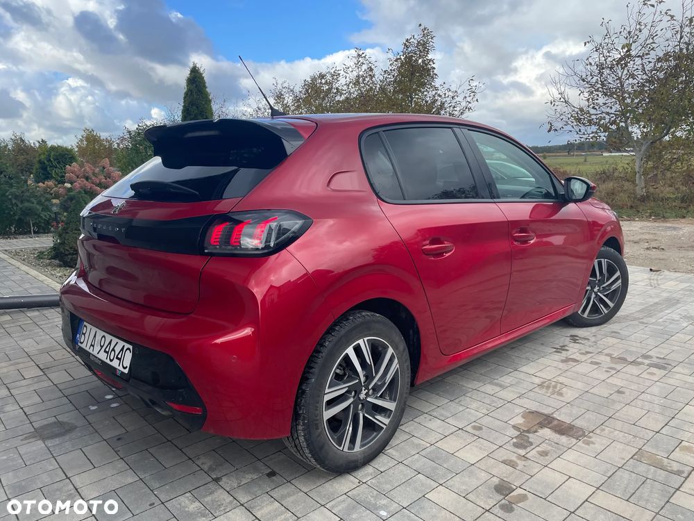 Peugeot 208 1.2 PureTech Allure S&S EAT8 - 4