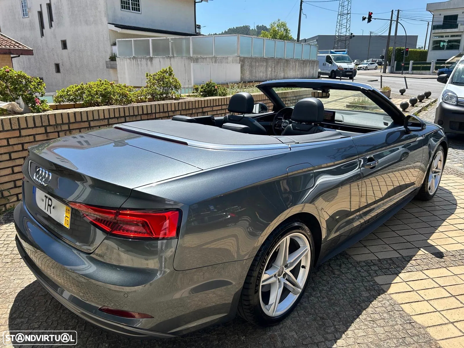 Audi A5 Cabrio 2.0 TDi S-line S tronic - 3