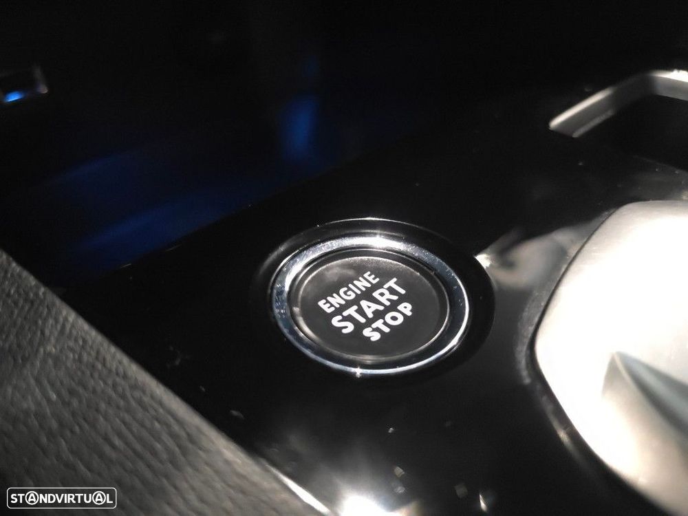 Peugeot 3008 BlueHDi 130 Stop & Start EAT8 Active Pack - 36