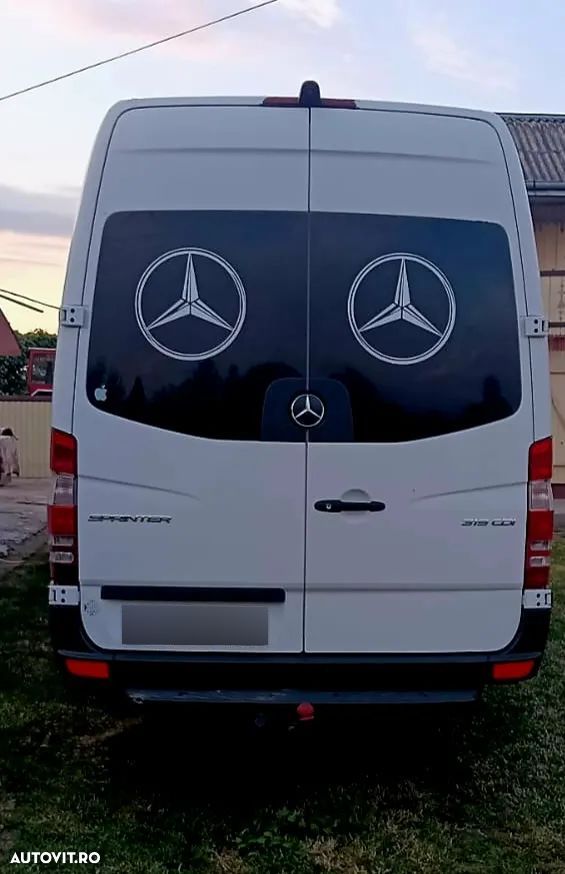 Mercedes-Benz Sprinter - 20