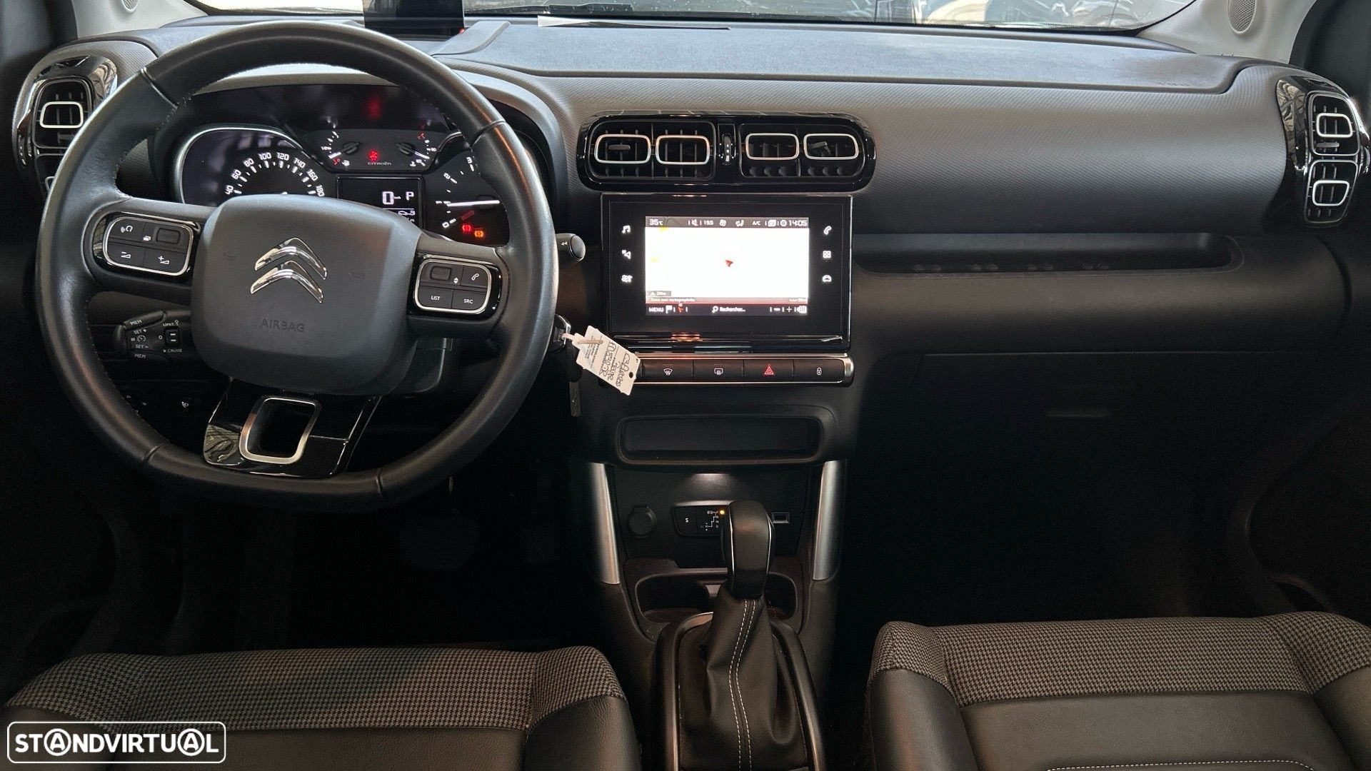 Citroën C3 Aircross 1.2 PureTech Shine EAT6 - 7