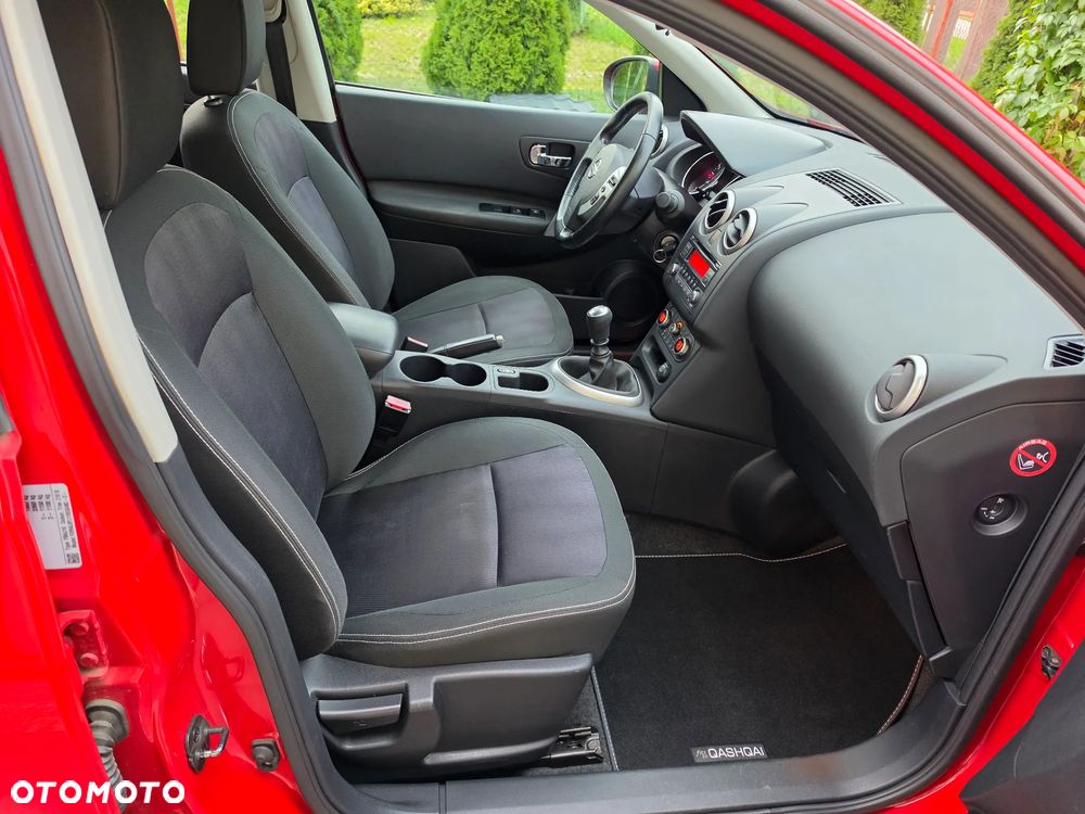 Nissan Qashqai - 23