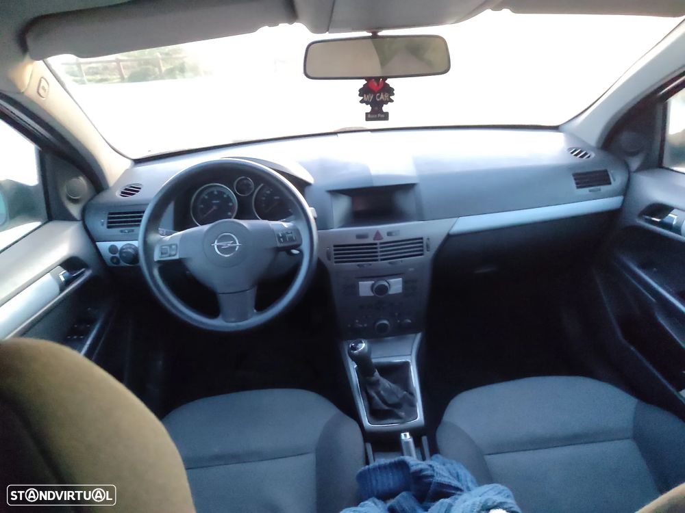 Opel Astra 1.3 CDTI Enjoy EcoFLEX - 9