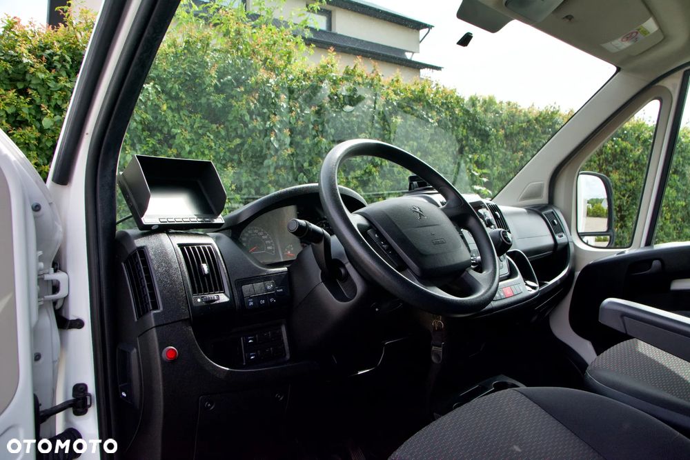 Peugeot BOXER - 12