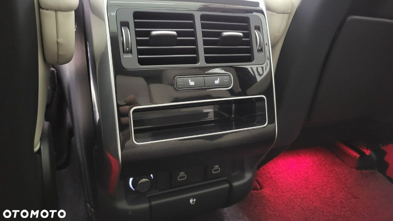 Land Rover Range Rover Sport - 26