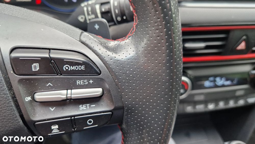 Hyundai Kona 1.6 GDI DCT Premium - 13