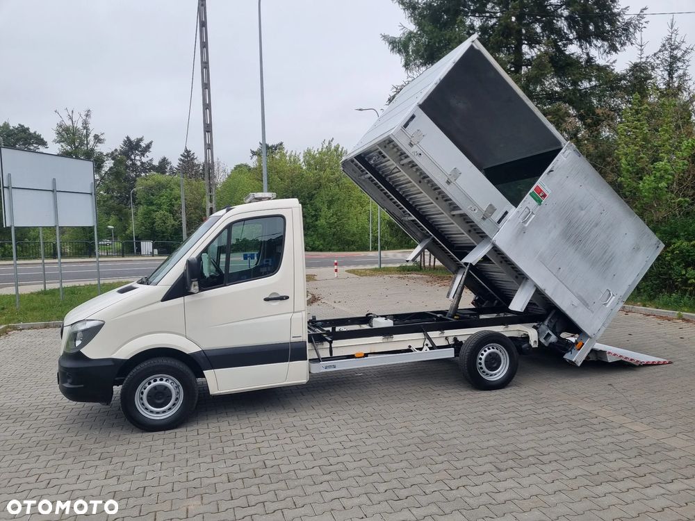 Mercedes-Benz Sprinter - 5