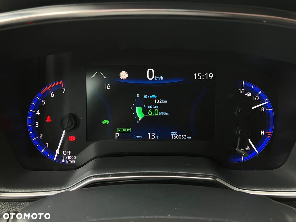 Toyota Corolla 1.8 Hybrid Comfort - 23