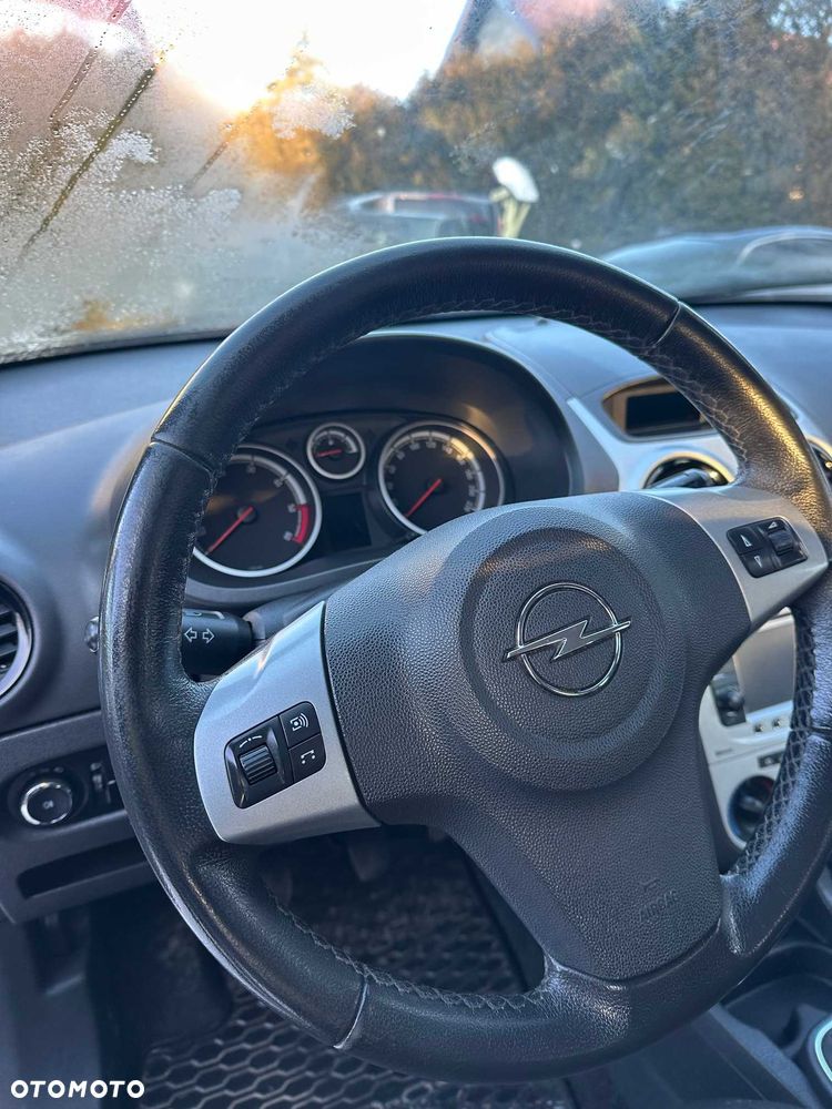 Opel Corsa - 6