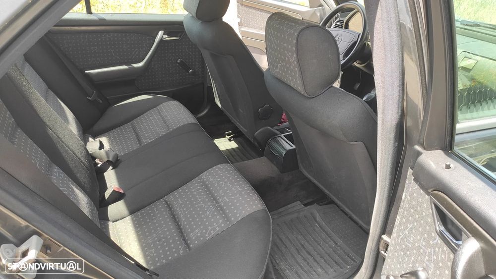 Mercedes-Benz C 220 D Esprit - 18