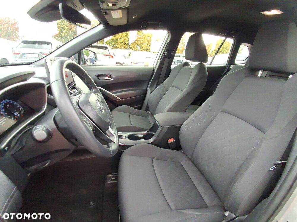 Toyota Corolla Cross - 14