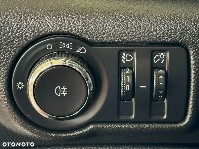 Opel Astra - 18
