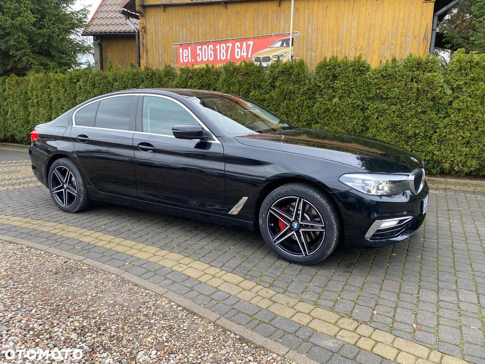 BMW Seria 5 530i Sport Line - 11