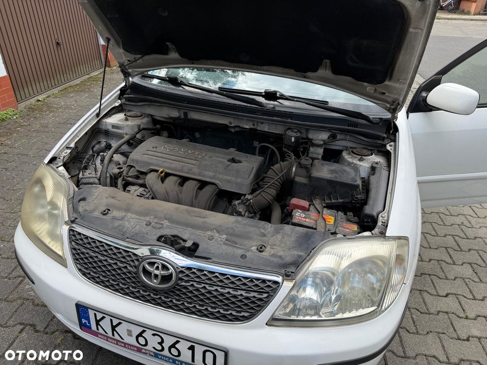 Toyota Corolla 1.6 VVT-i Sol - 10