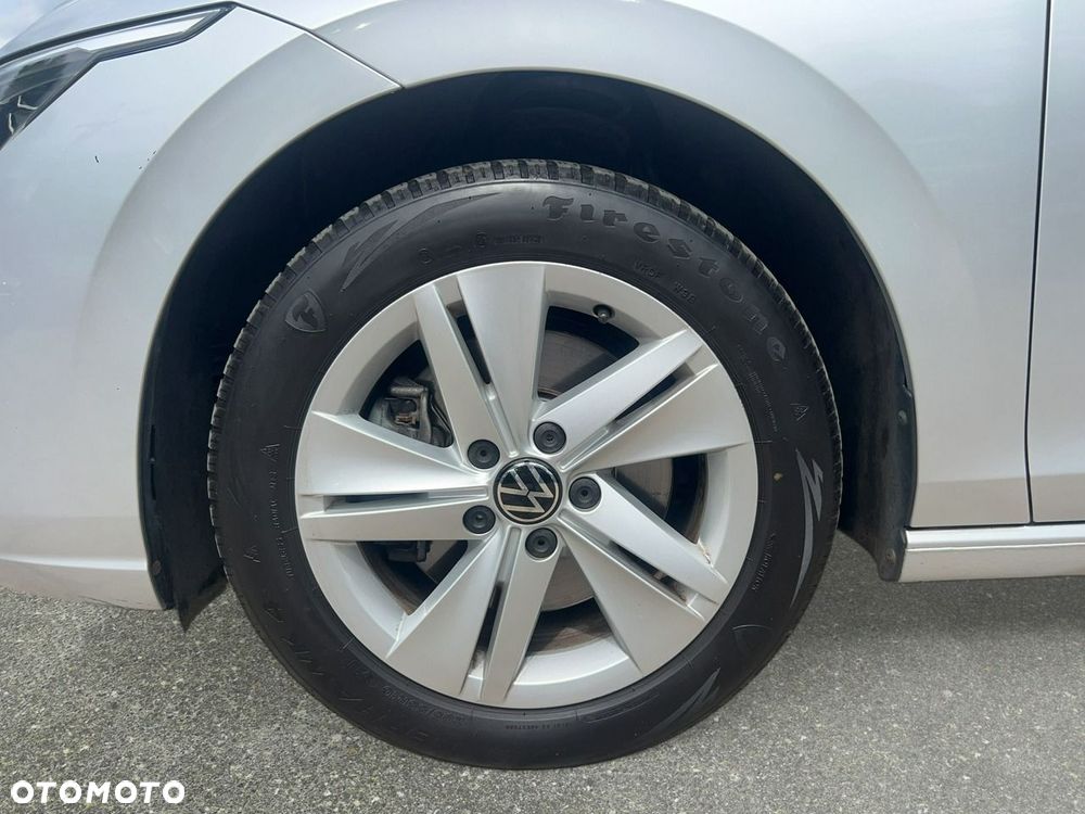Volkswagen Golf - 9