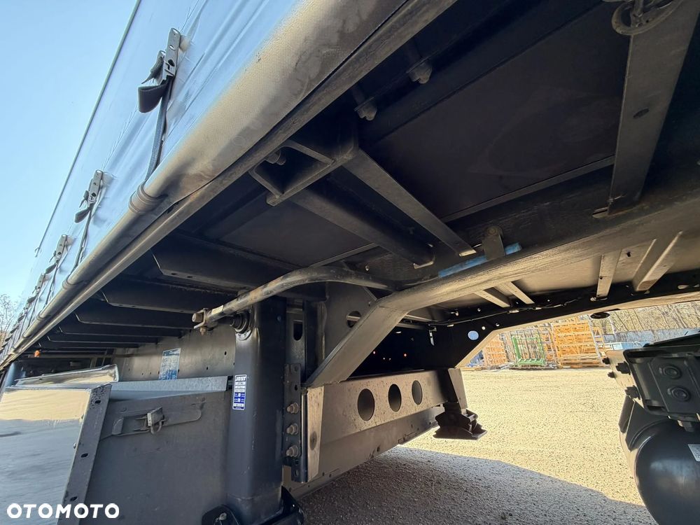 Kögel S24-1 MEGA - 15