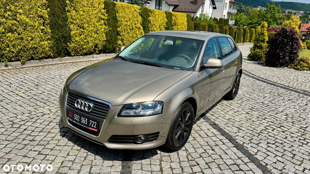 Audi A3 Sportback - 19