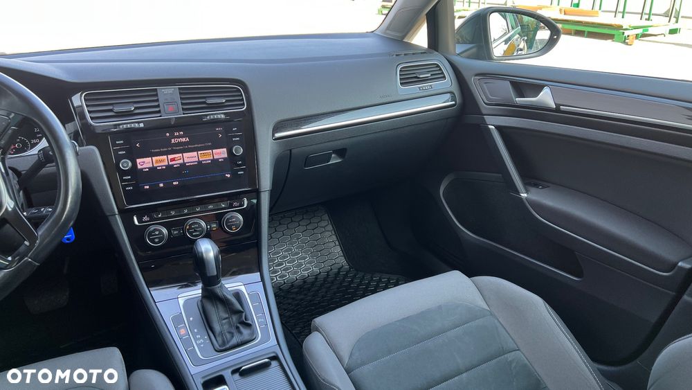 Volkswagen Golf 2.0 TDI BMT Highline DSG - 10