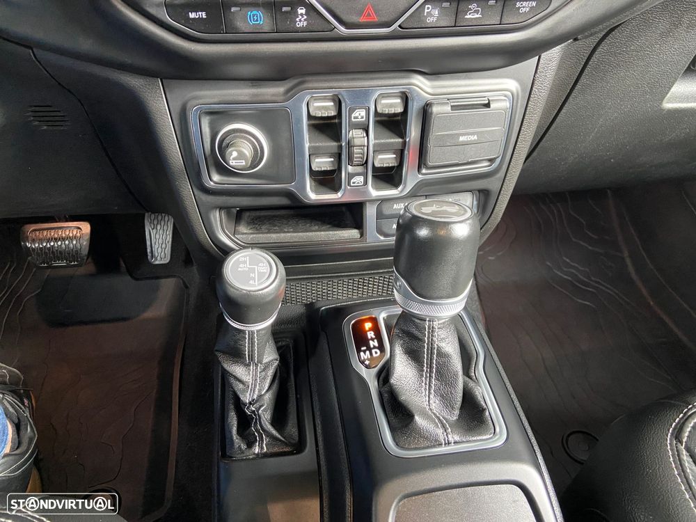 Jeep Wrangler Unlimited 2.0 TG 4xe Sahara - 21
