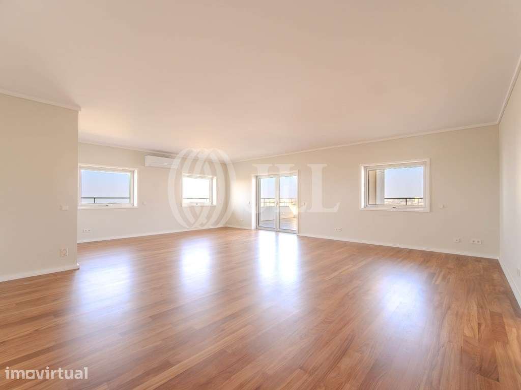 Apartamento T4 Penthouse, Avenida da Boavista, Porto - Grande imagem: 2/20