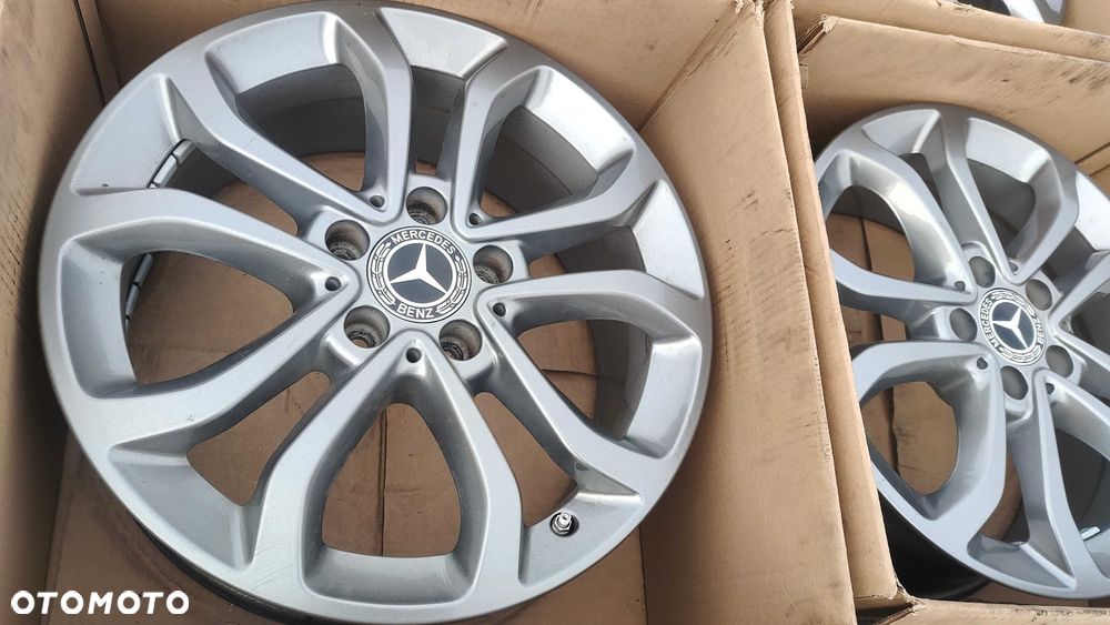 Oryginalne Felgi Aluminiowe Mercedes C Klasa W205 17 7J ET48,5 TPMS - 4