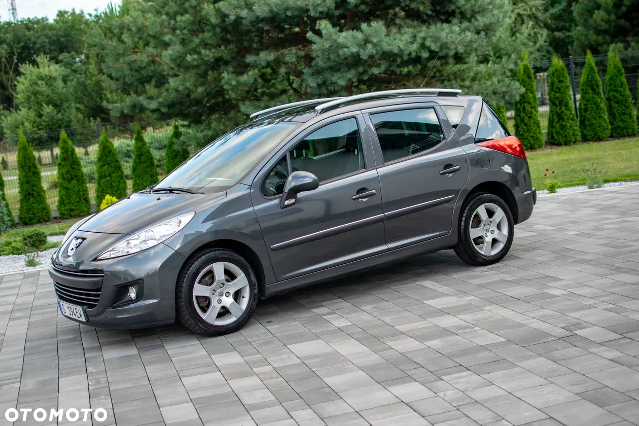 Peugeot 207 - 22