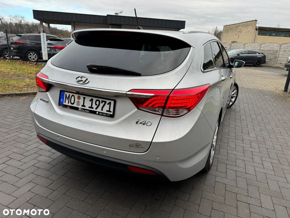 Hyundai i40 i40cw 1.6 Fifa World Cup Edition - 12
