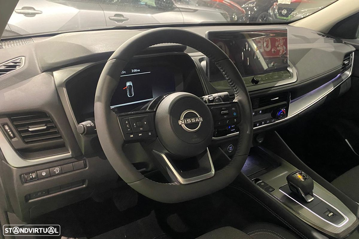 Nissan Qashqai 1.3 DIG-T N-Connecta LED Xtronic - 5