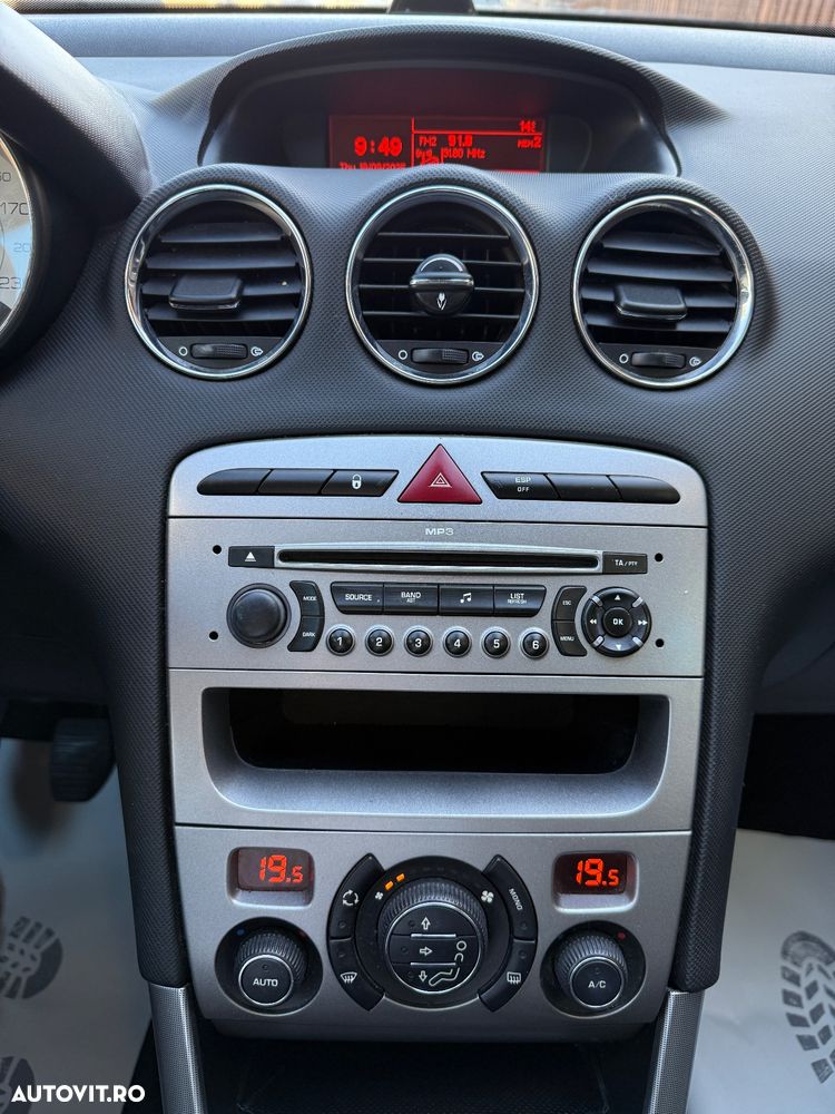 Peugeot 308 - 5