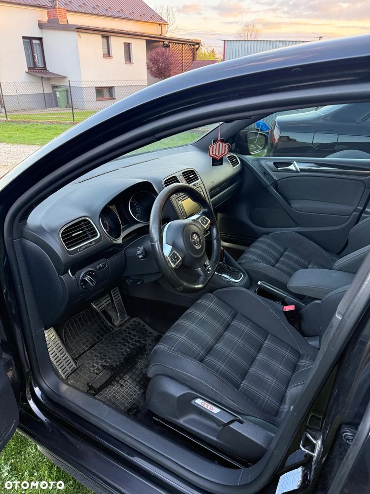 Volkswagen Golf 2.0 TDI DPF DSG GTD - 9