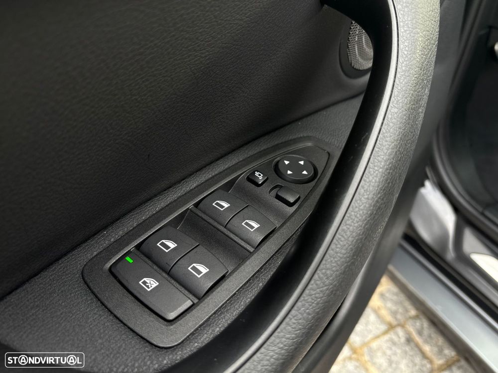 BMW X2 25 e xDrive Pack M - 16