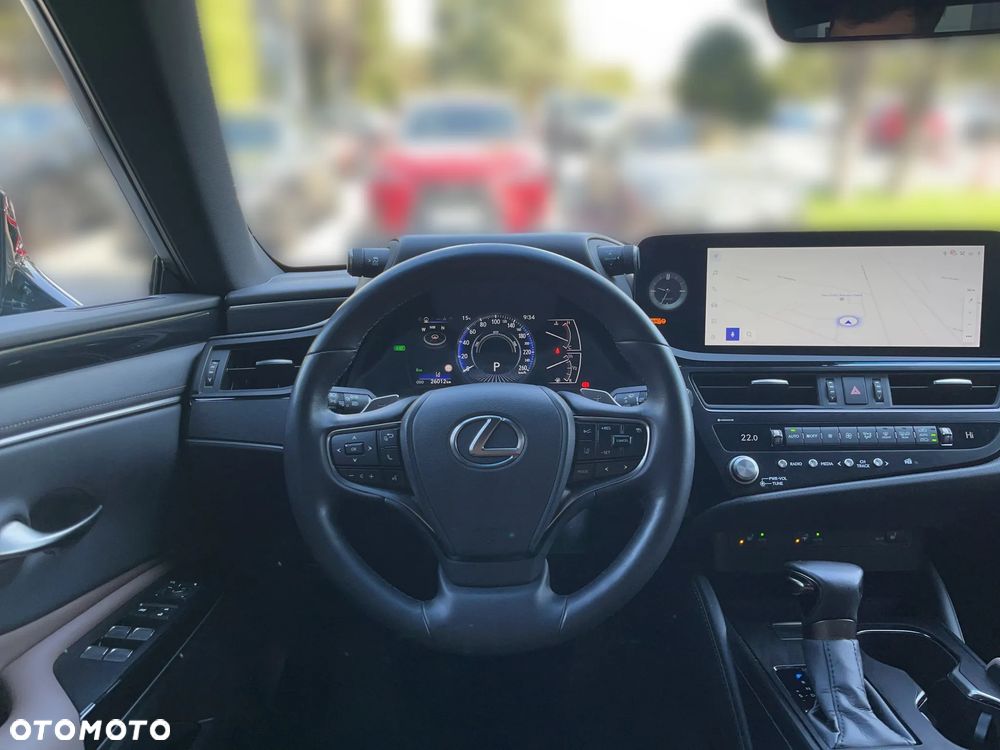 Lexus ES 300h Business Edition - 7