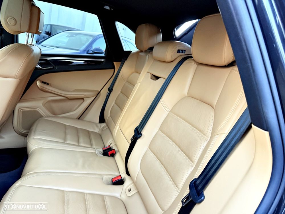 Porsche Macan S PDK - 35