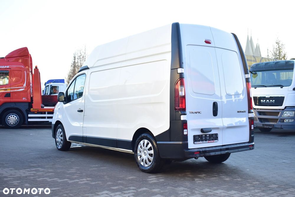 Renault Trafic 1.6 D 145 KM /Blaszak L2H2 / Wysoki ! / Oryginalny przebieg / Sprowadzony z Niemiec ! - 7