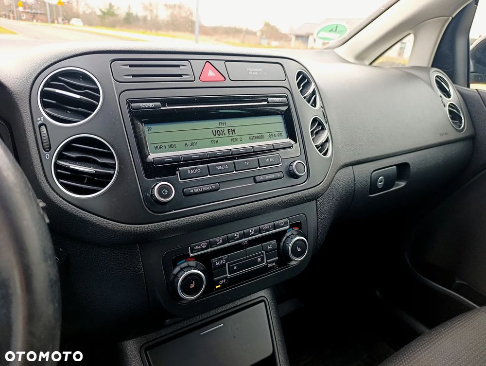 Volkswagen Golf Plus - 23