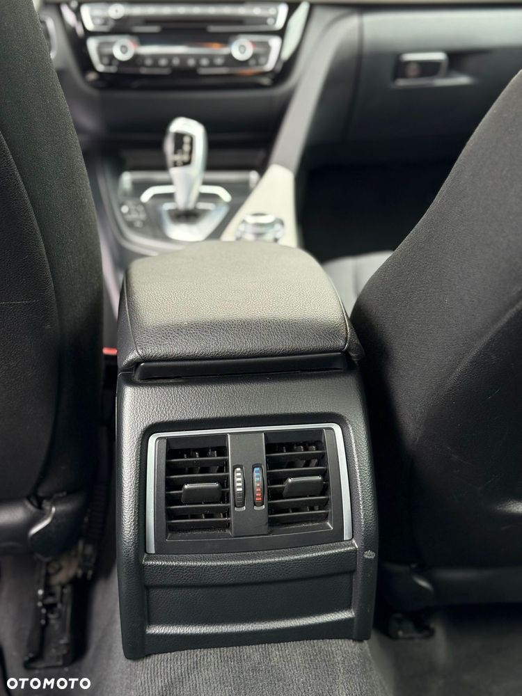 BMW 3GT 318d Advantage - 38